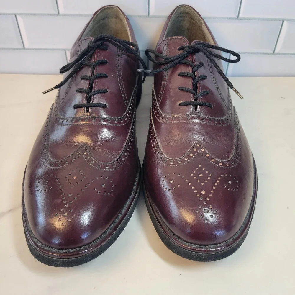 Rockport DresSports Mens 11 W Burgundy Leather Wingtip Oxford Vibram Shoe